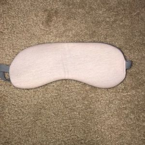 NWOT Victoria’s Secret Sleep Mask